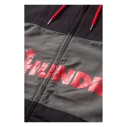 THE HUNDREDS Jacket PORT Black -Stoppen. Gehen. Skateboard Geschäft. 3 hunmja port black 1280x1280