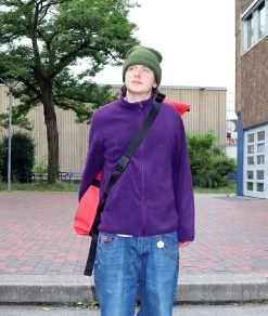 Brettretter Skateboard Crossbag 2.0 Rot / Schwarz -Stoppen. Gehen. Skateboard Geschäft. Brettretter skateboard rucksack red 04 1280x1280