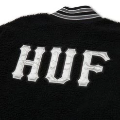HUF Sherpa Varsity Jacke - Black -Stoppen. Gehen. Skateboard Geschäft. jk00379 black 5 1280x1280